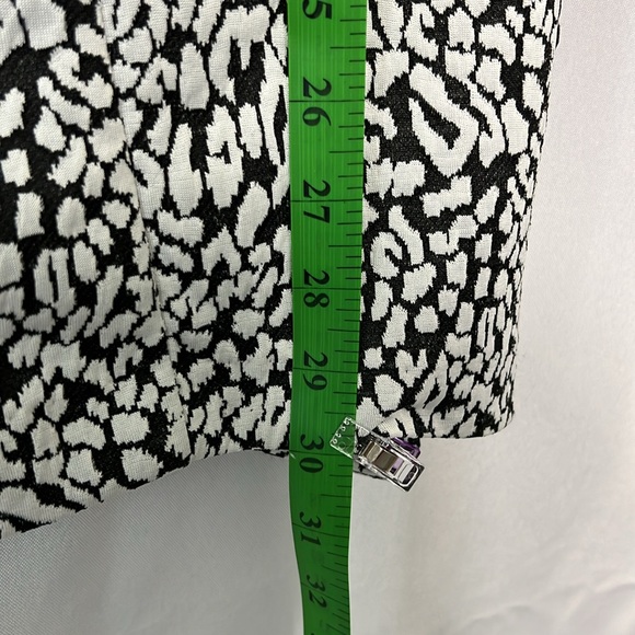 Black & White 3/4 length Jacket - Picture 5 of 6